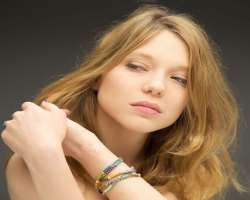 Lea has once modeled for boutique ASAOs jewelry line Jokko. The boutique is founding by her mother.
